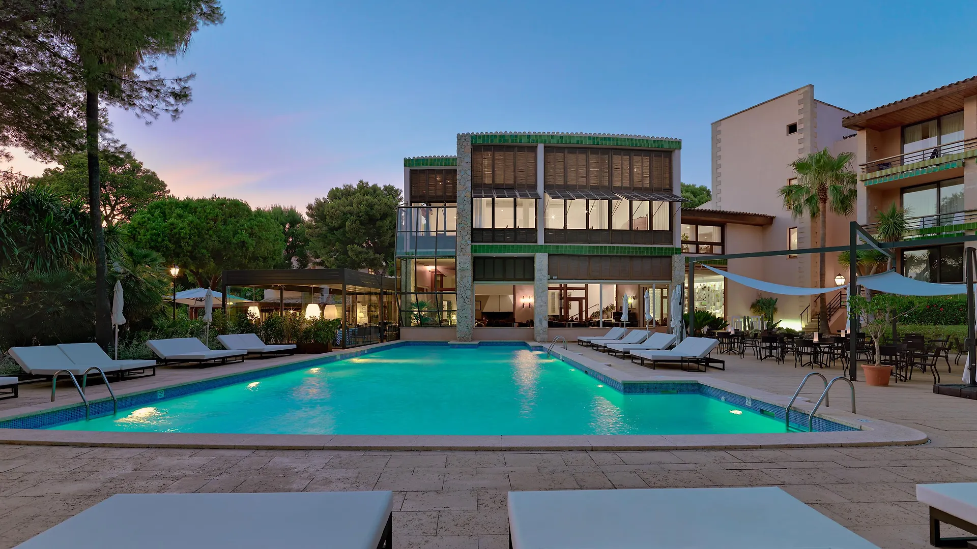 Boutique Hotel H10 Punta Negra Costa D'En Blanes 4*,